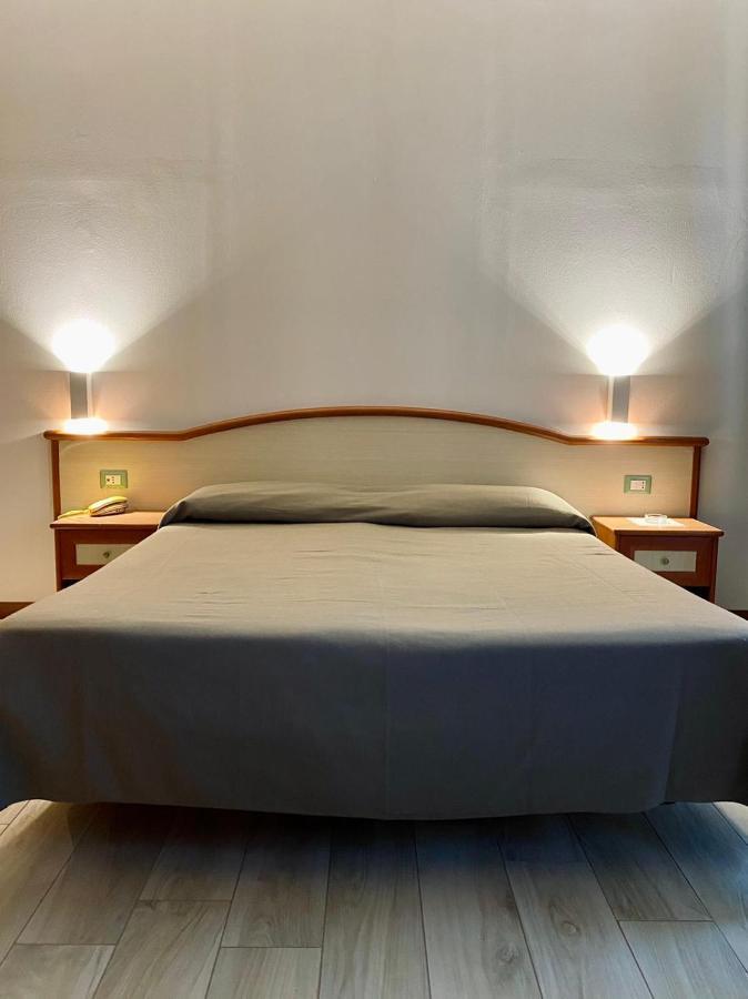 Hotel Degli Amici อาร์เทนา ภายนอก รูปภาพ