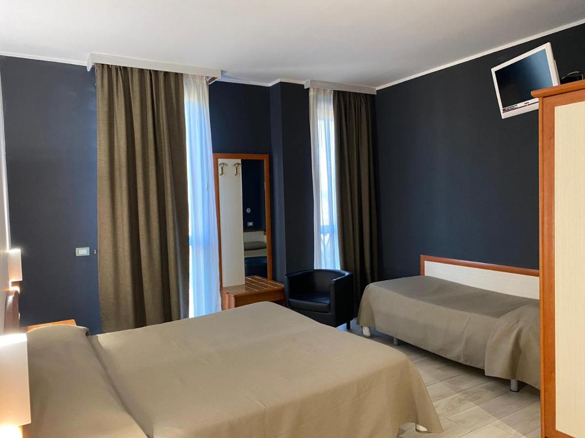 Hotel Degli Amici อาร์เทนา ภายนอก รูปภาพ
