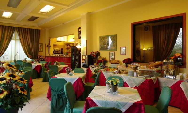 Hotel Degli Amici อาร์เทนา ภายนอก รูปภาพ