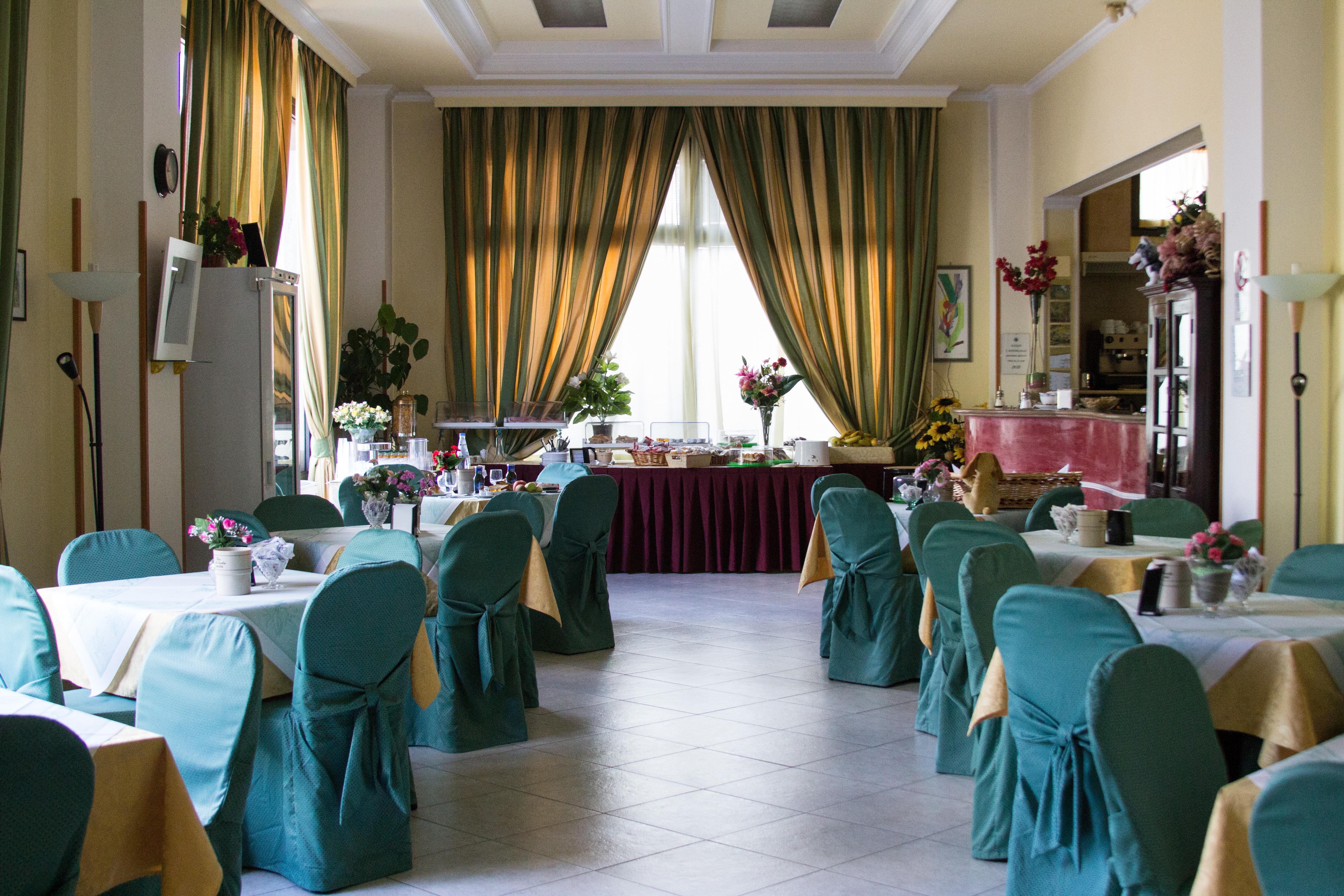 Hotel Degli Amici อาร์เทนา ภายนอก รูปภาพ