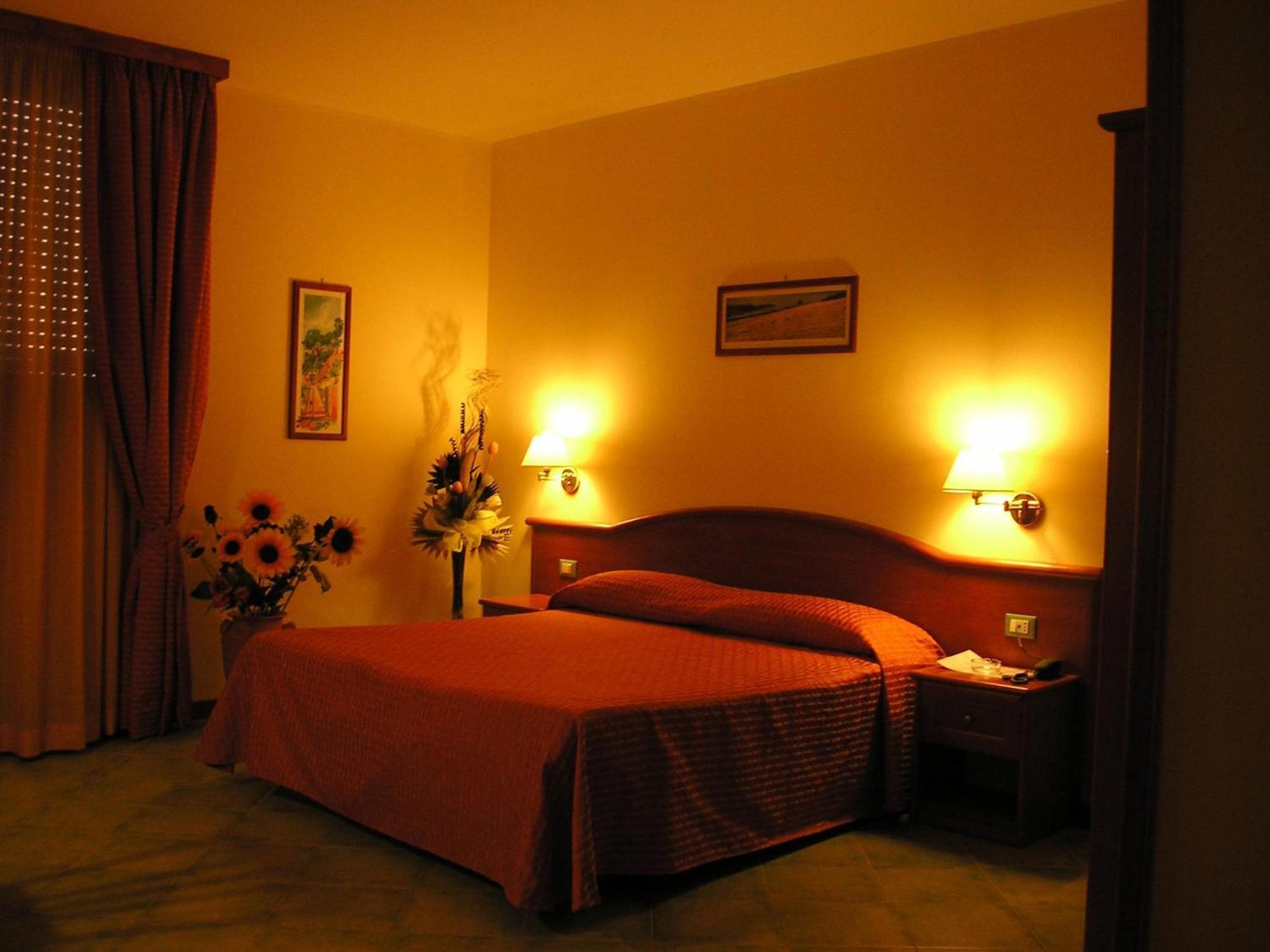 Hotel Degli Amici อาร์เทนา ภายนอก รูปภาพ
