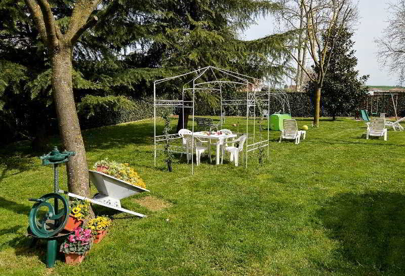 Hotel Degli Amici อาร์เทนา ภายนอก รูปภาพ
