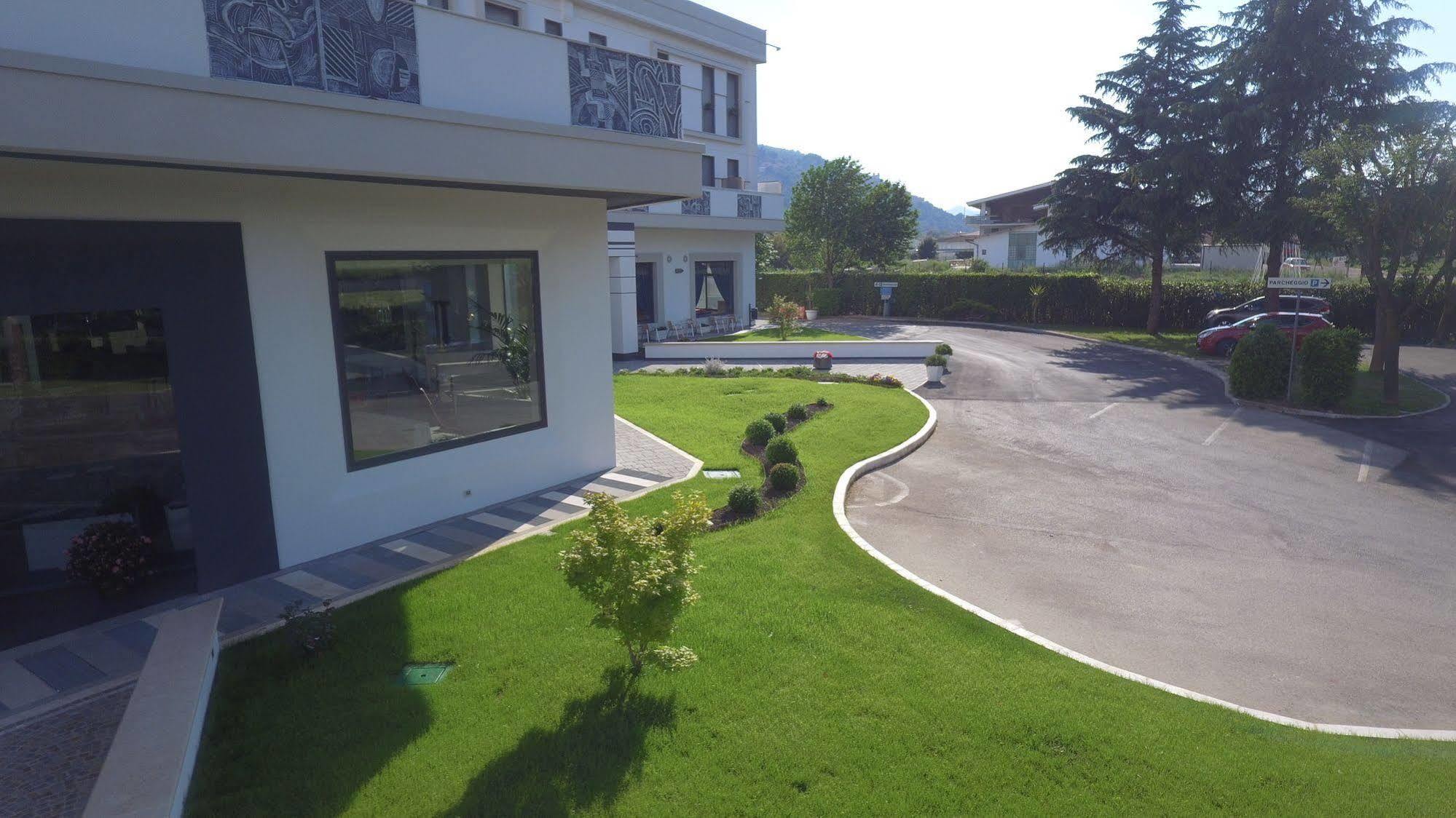 Hotel Degli Amici อาร์เทนา ภายนอก รูปภาพ