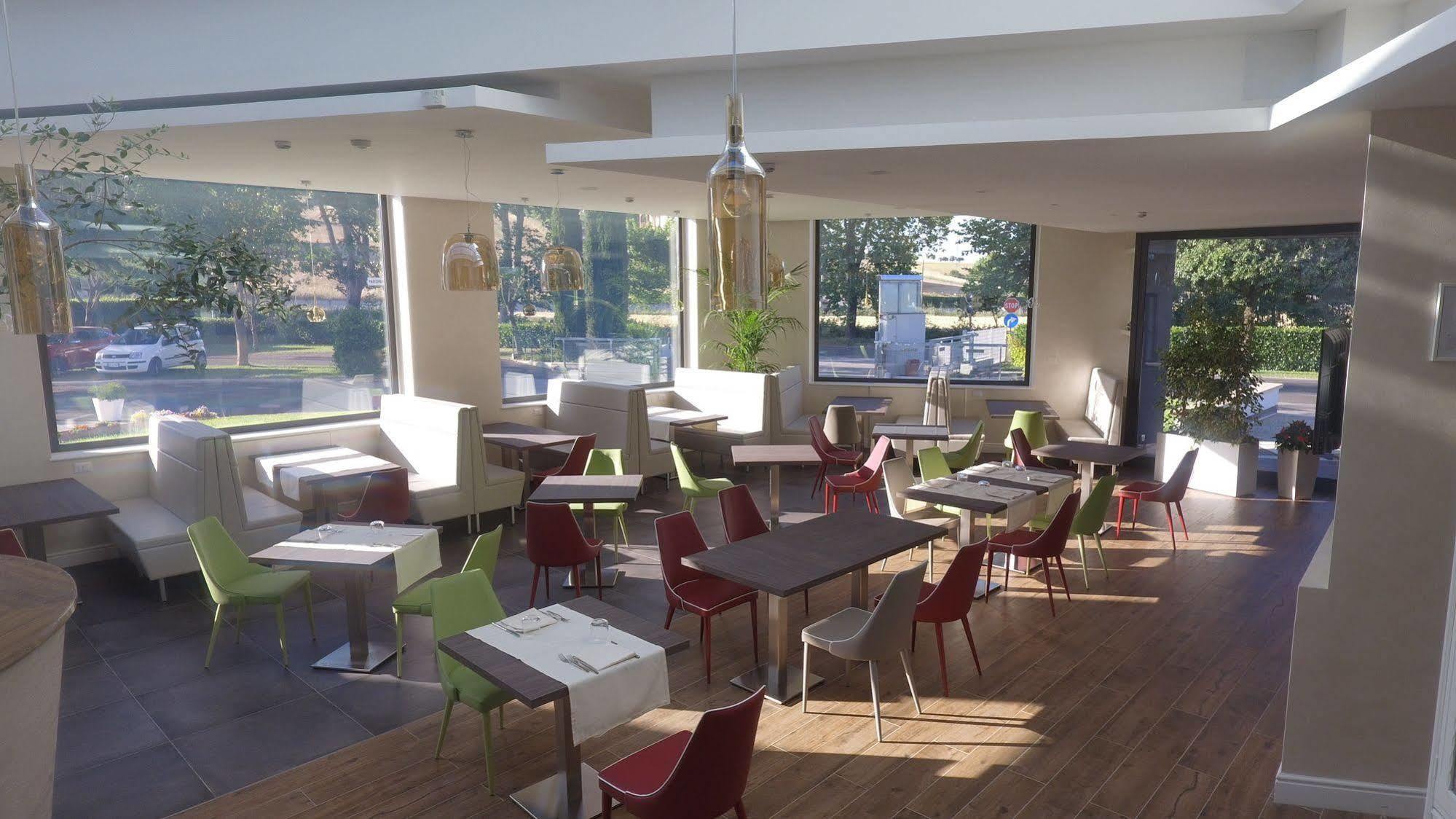 Hotel Degli Amici อาร์เทนา ภายนอก รูปภาพ