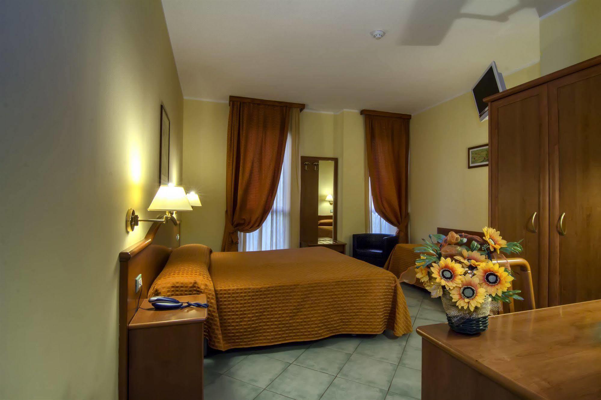 Hotel Degli Amici อาร์เทนา ภายนอก รูปภาพ