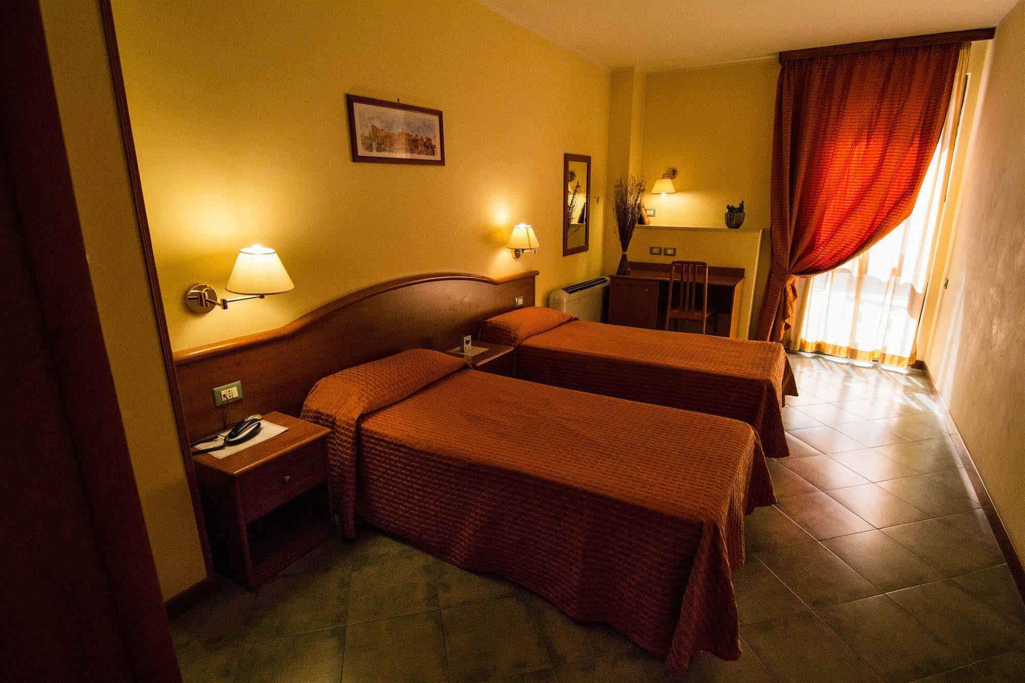Hotel Degli Amici อาร์เทนา ภายนอก รูปภาพ